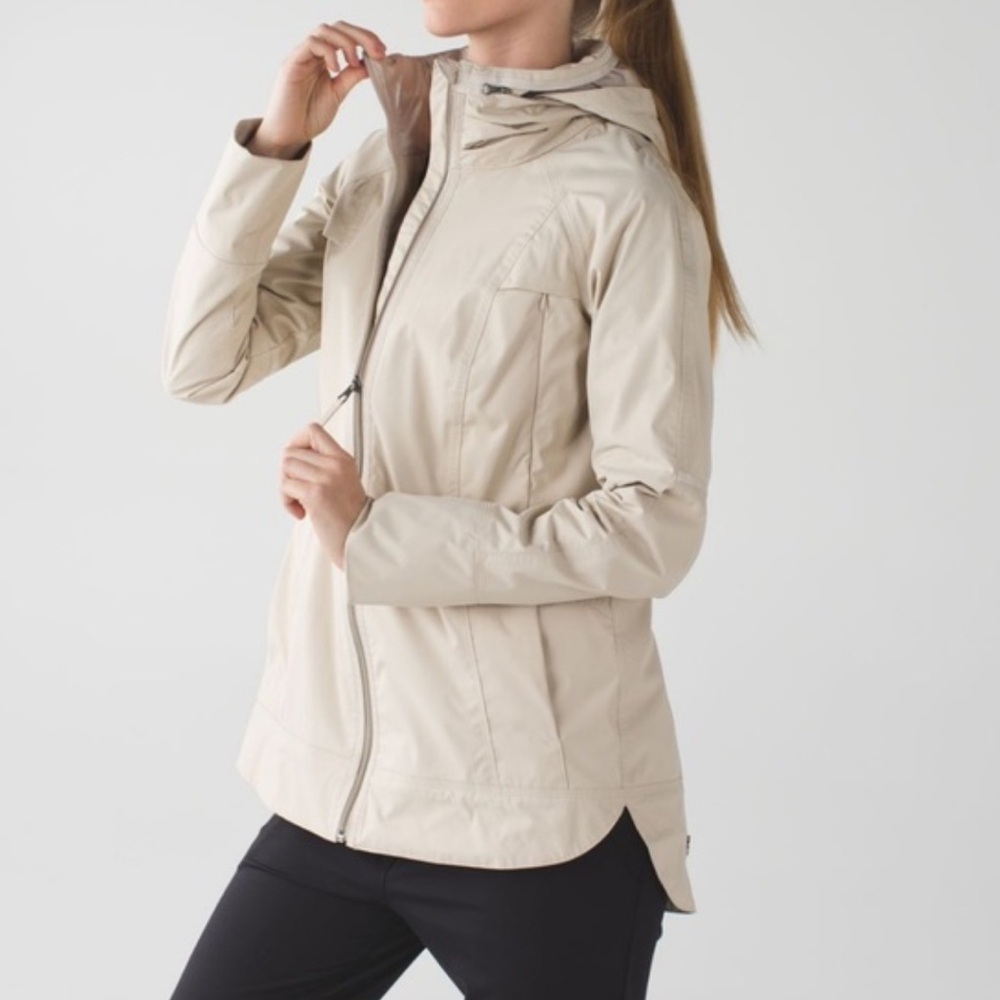 lululemon athletica Lightweight Hooded Jacket - Beige